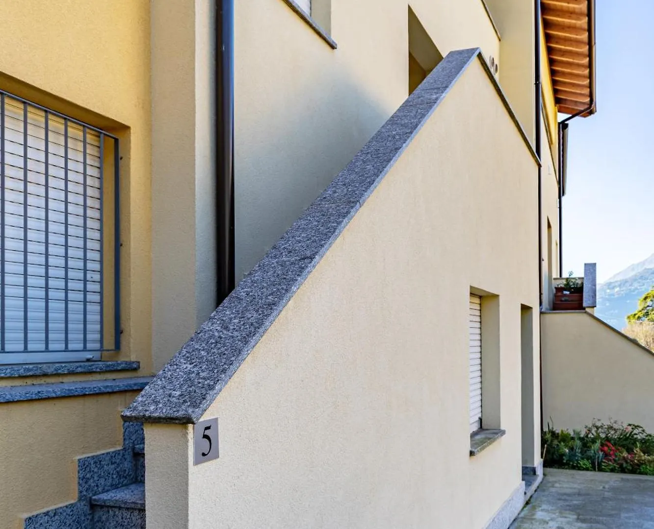 Bed & Breakfast Varenna Guest House